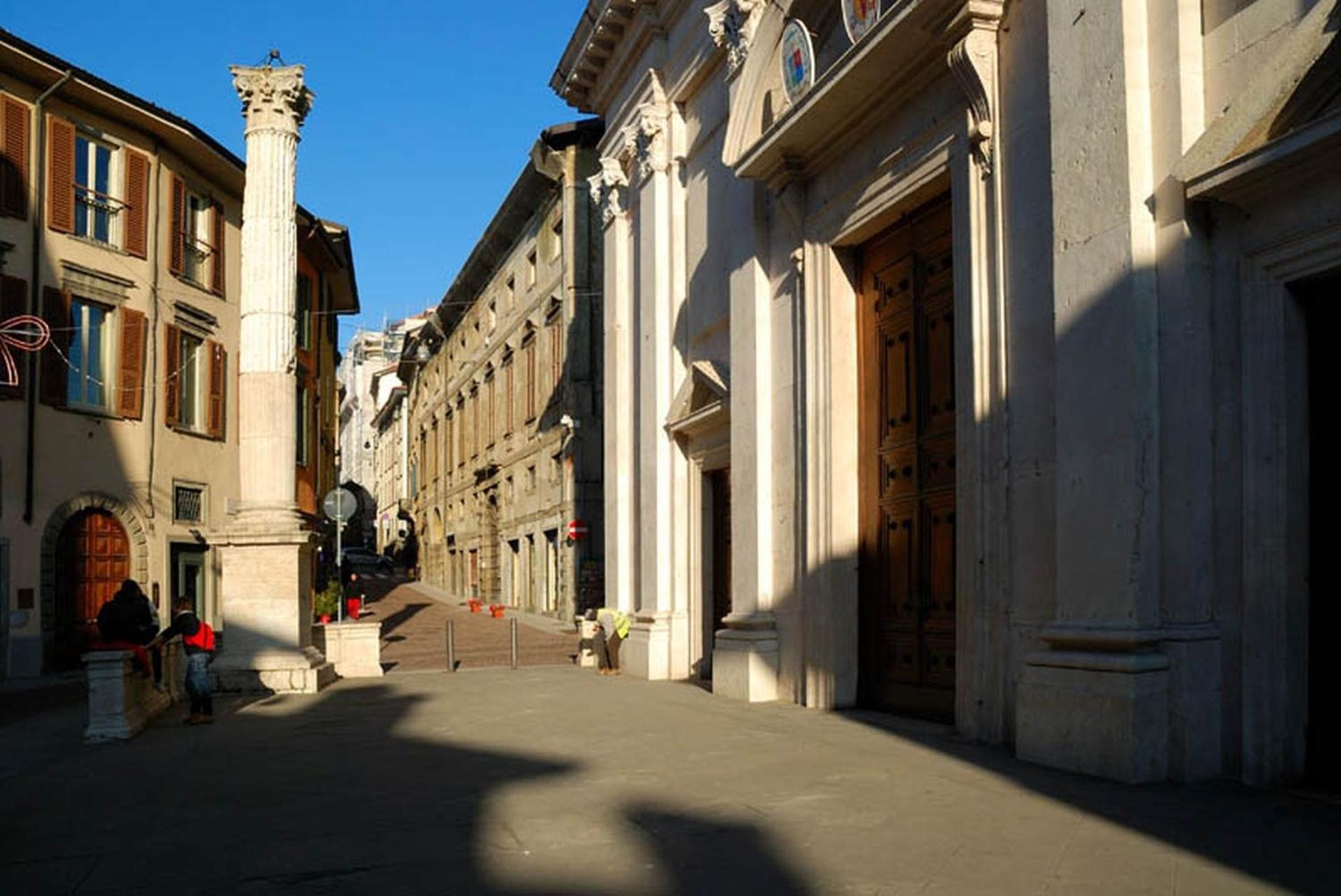 Magic Place Bergamo! Relax Apartment With Terrace In The Heart Of The City Εξωτερικό φωτογραφία