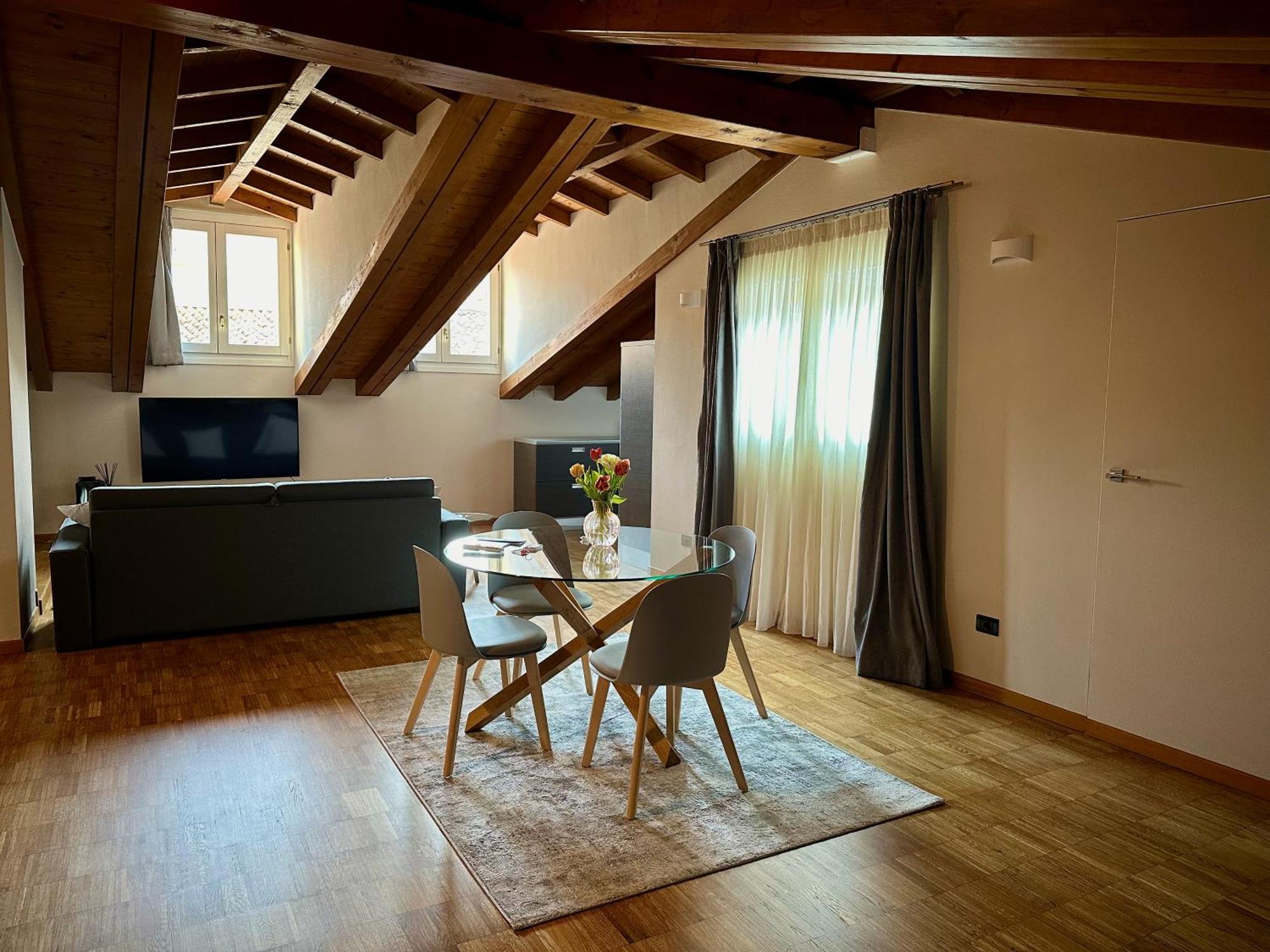 Magic Place Bergamo! Relax Apartment With Terrace In The Heart Of The City Εξωτερικό φωτογραφία